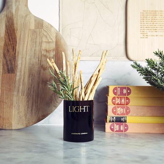 Light Sun & Wild Citrus Scented Candle - agoracurated